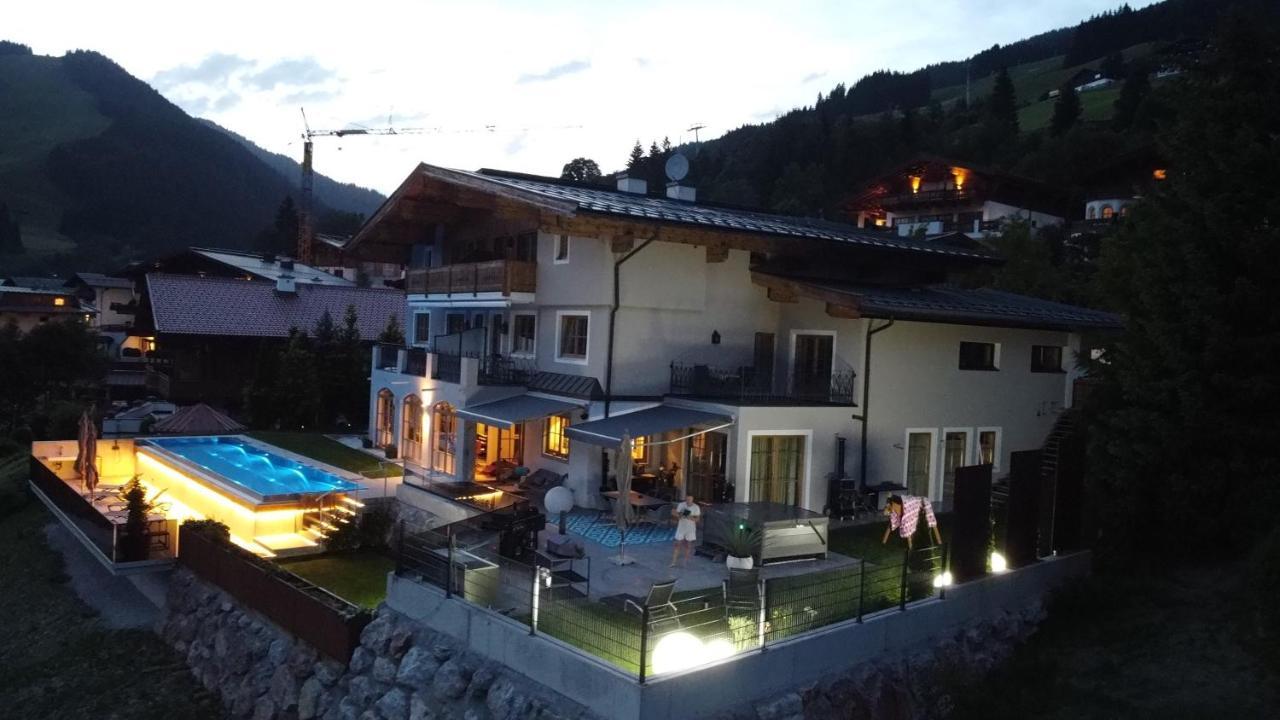 Appartements Casa Nuova Заалбах-Хинтерглем Екстериор снимка